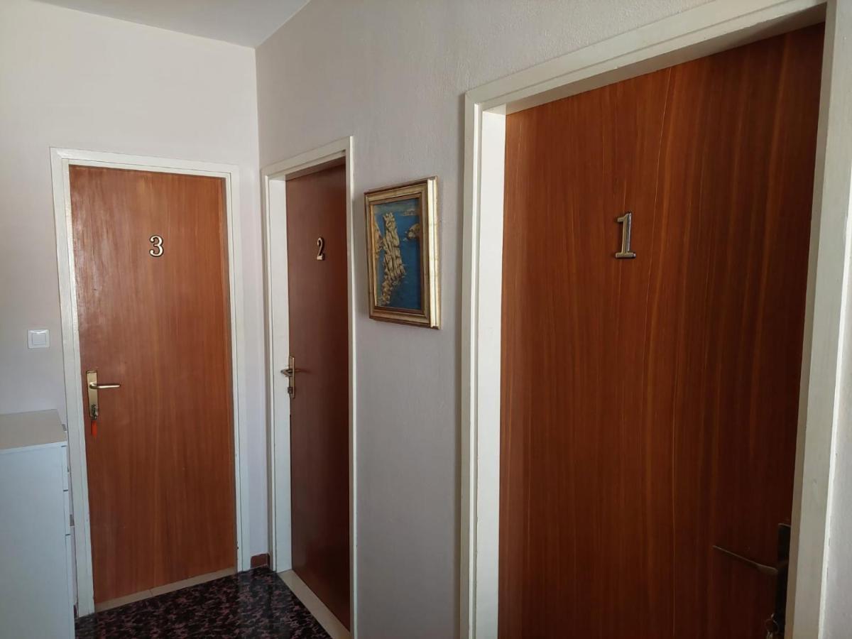 Rooms Diana Dubrovnik Bagian luar foto