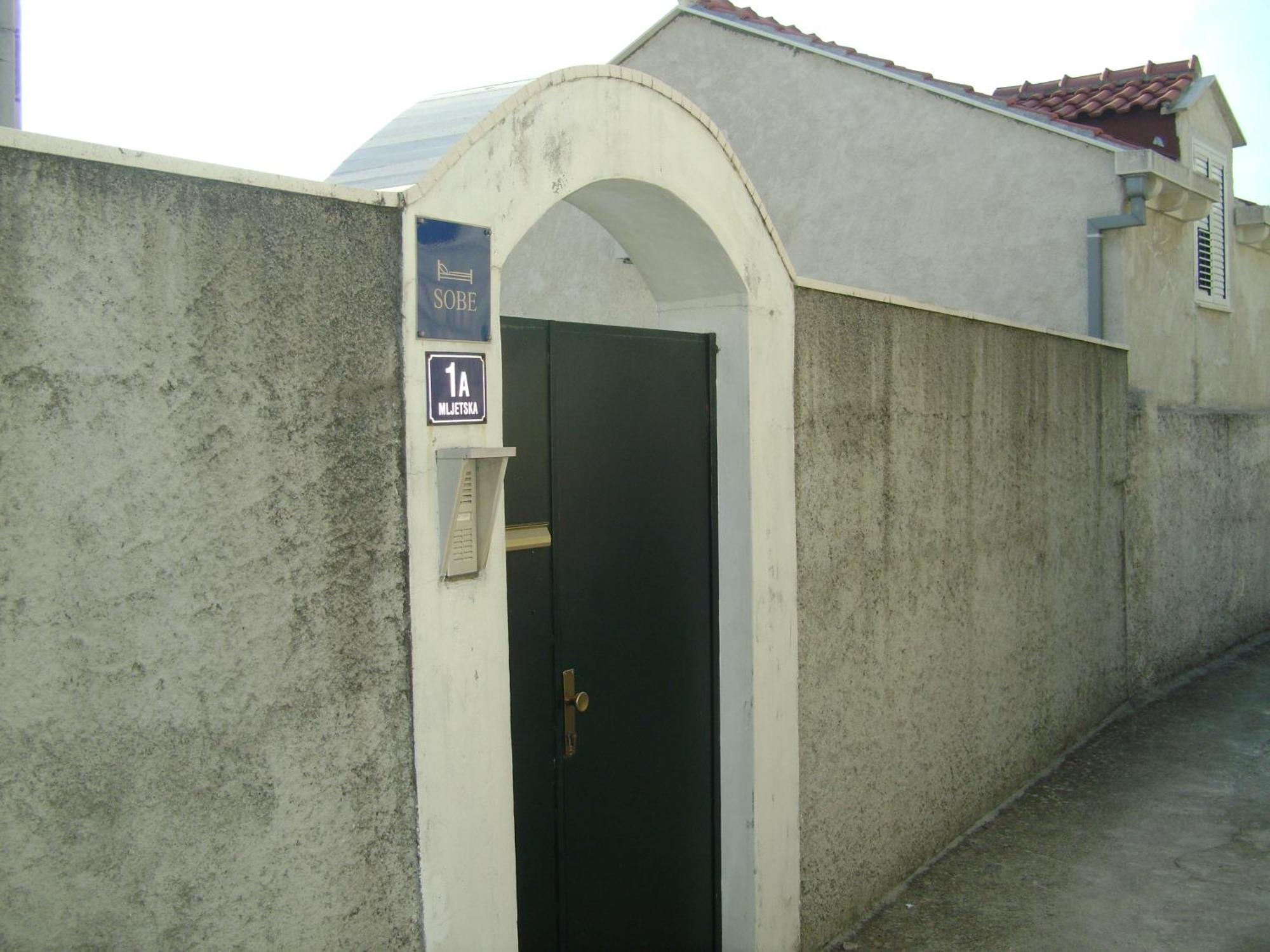 Rooms Diana Dubrovnik Bagian luar foto